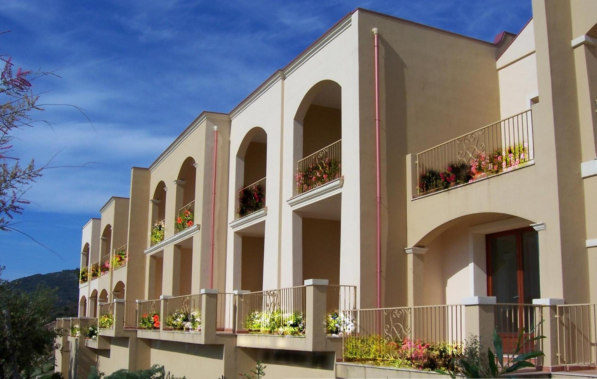 Sun Lovers Home Is Molas Pula Extérieur photo